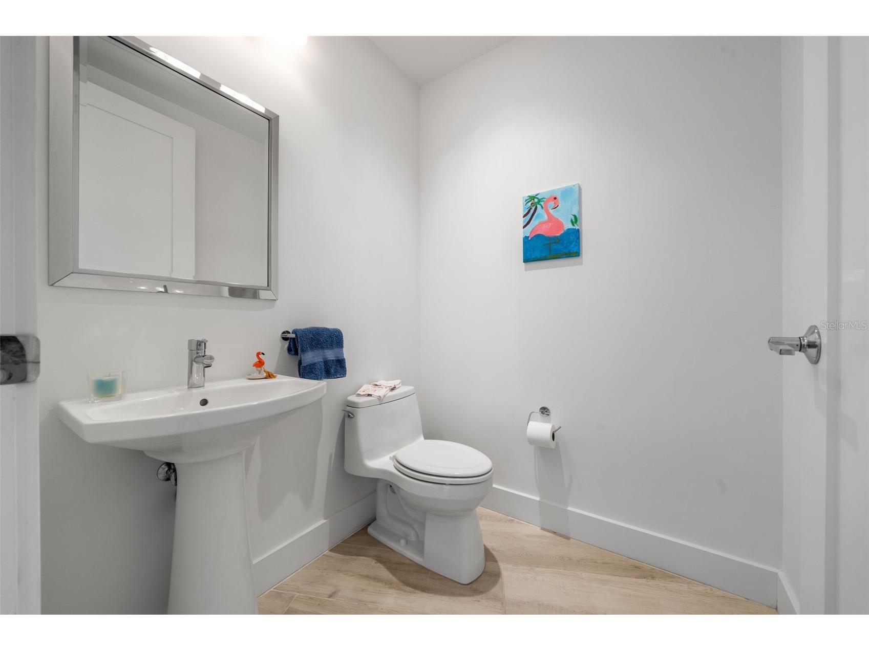 1155 N Gulfstream Avenue #802 Sarasota FL 34236 A4684831 image23