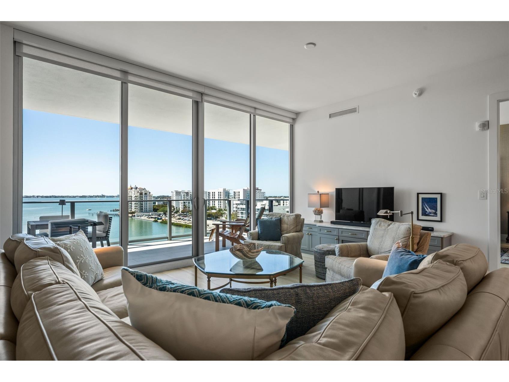 1155 N Gulfstream Avenue #802 Sarasota FL 34236 A4684831 image26