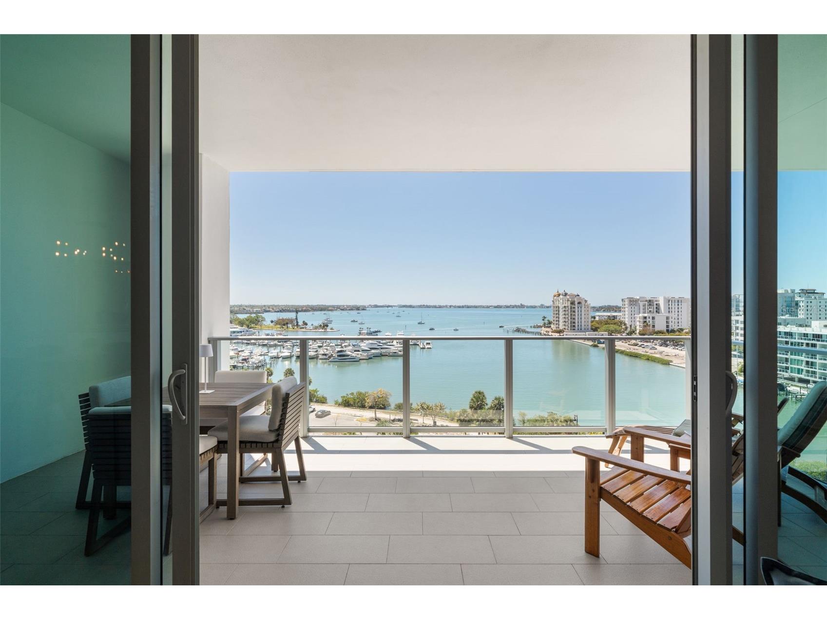 1155 N Gulfstream Avenue #802 Sarasota FL 34236 A4684831 image30