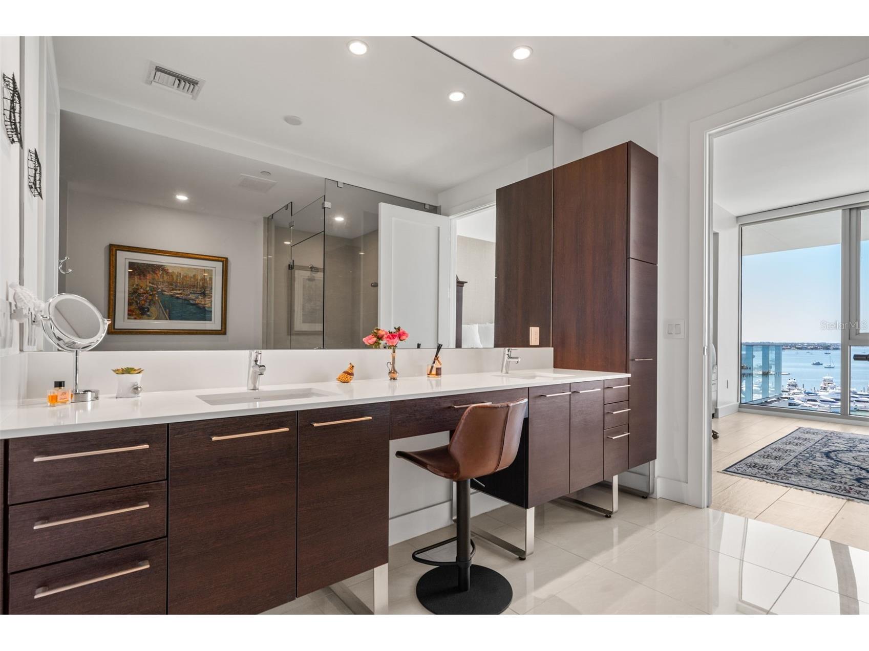 1155 N Gulfstream Avenue #802 Sarasota FL 34236 A4684831 image40