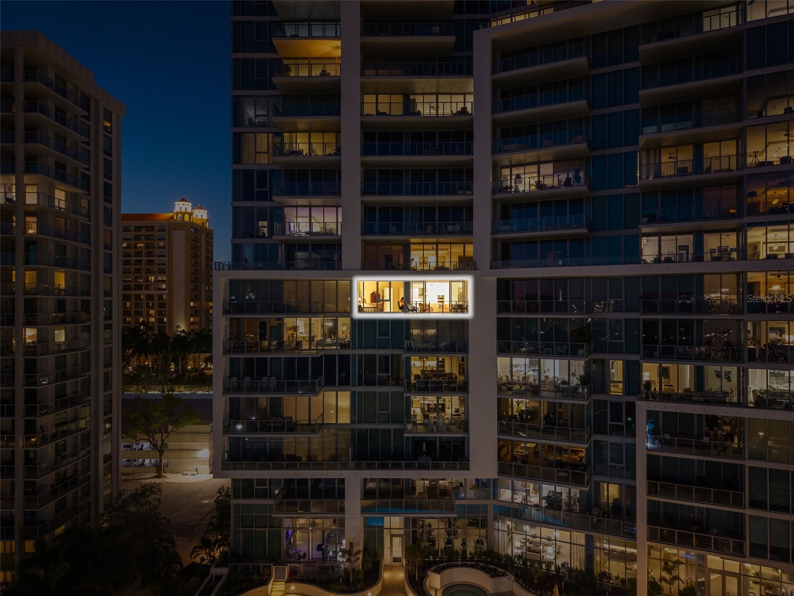 1155 N Gulfstream Avenue #802 Sarasota FL 34236 A4684831 image56