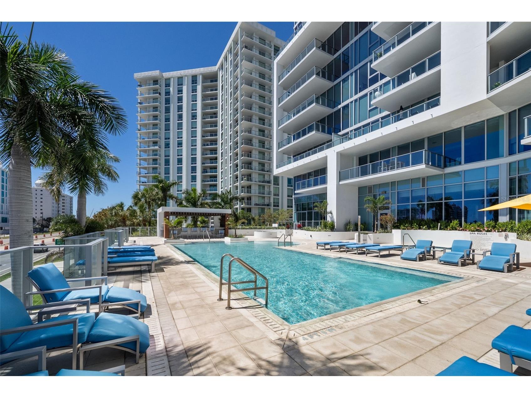 1155 N Gulfstream Avenue #802 Sarasota FL 34236 A4684831 image59
