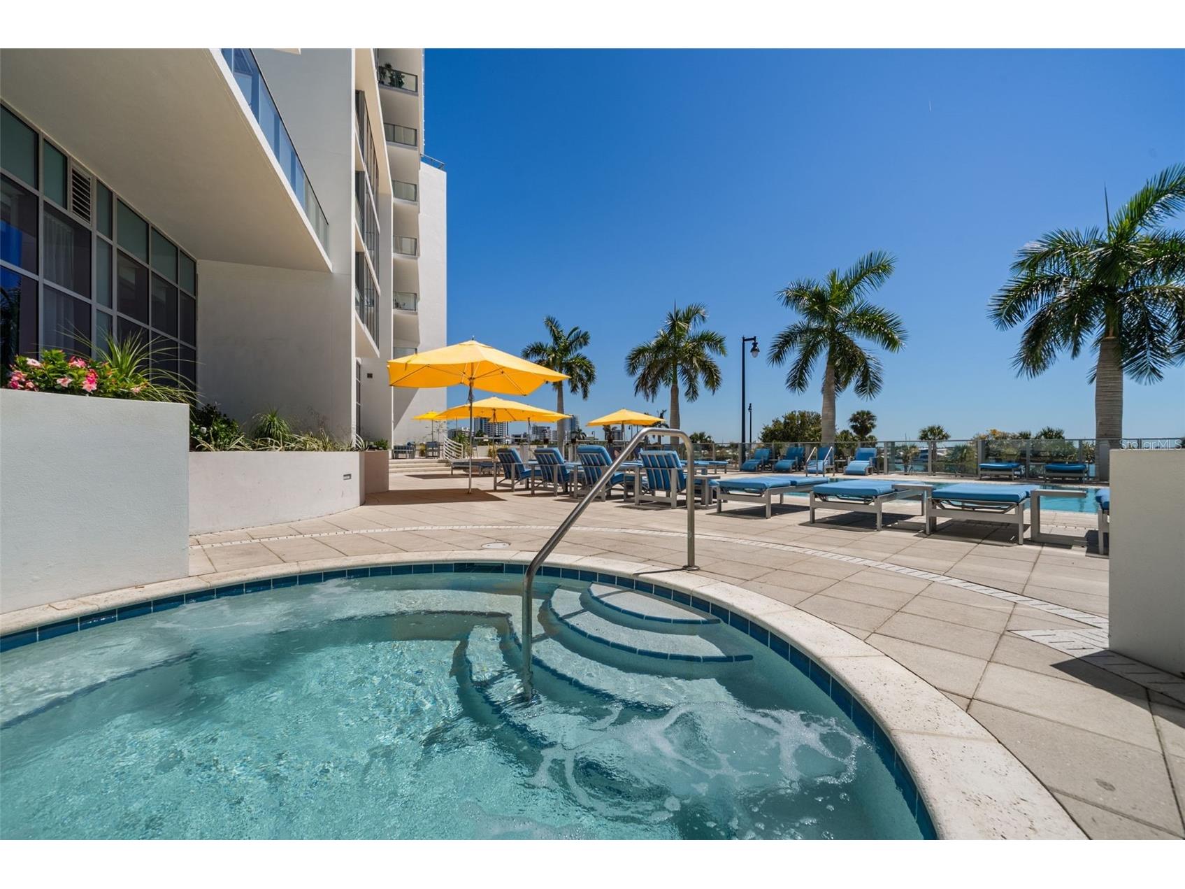 1155 N Gulfstream Avenue #802 Sarasota FL 34236 A4684831 image64