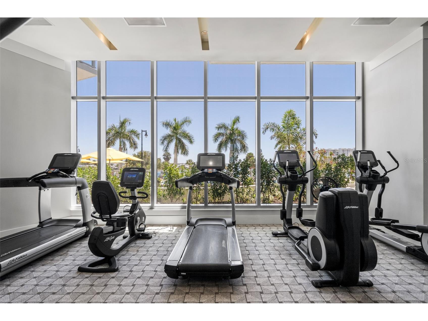 1155 N Gulfstream Avenue #802 Sarasota FL 34236 A4684831 image84