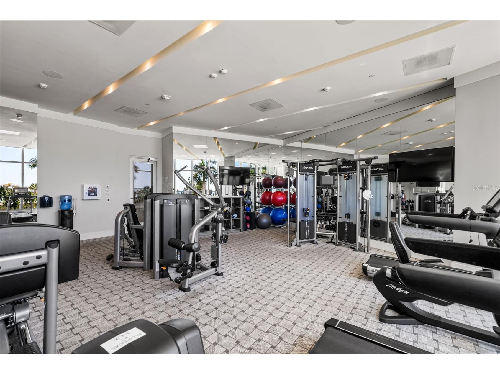 1155 N Gulfstream Avenue #802 Sarasota FL 34236 A4684831 image85