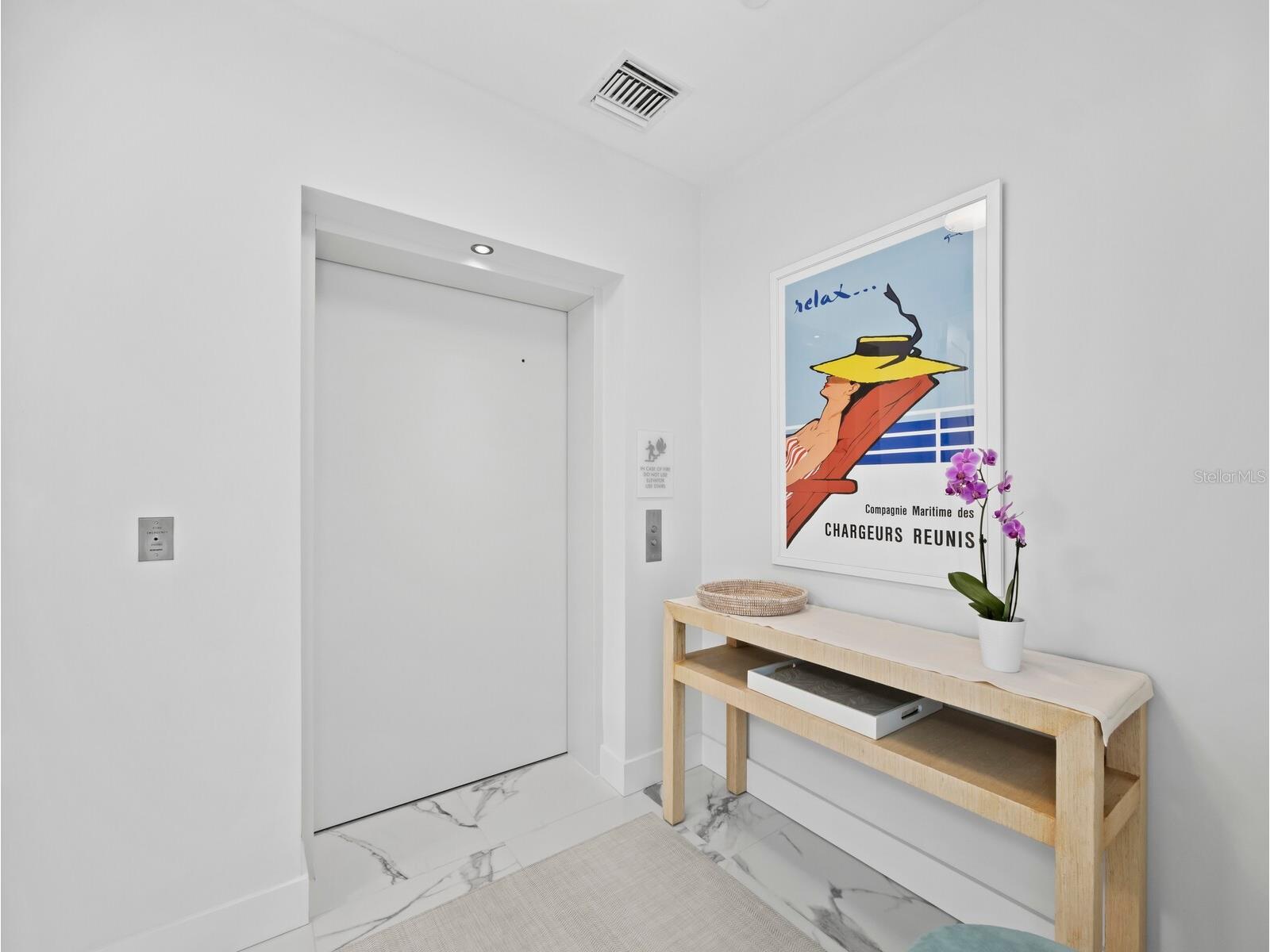 1155 N Gulfstream Avenue #906 Sarasota FL 34236 - SARASOTA BAY A4678730 image3