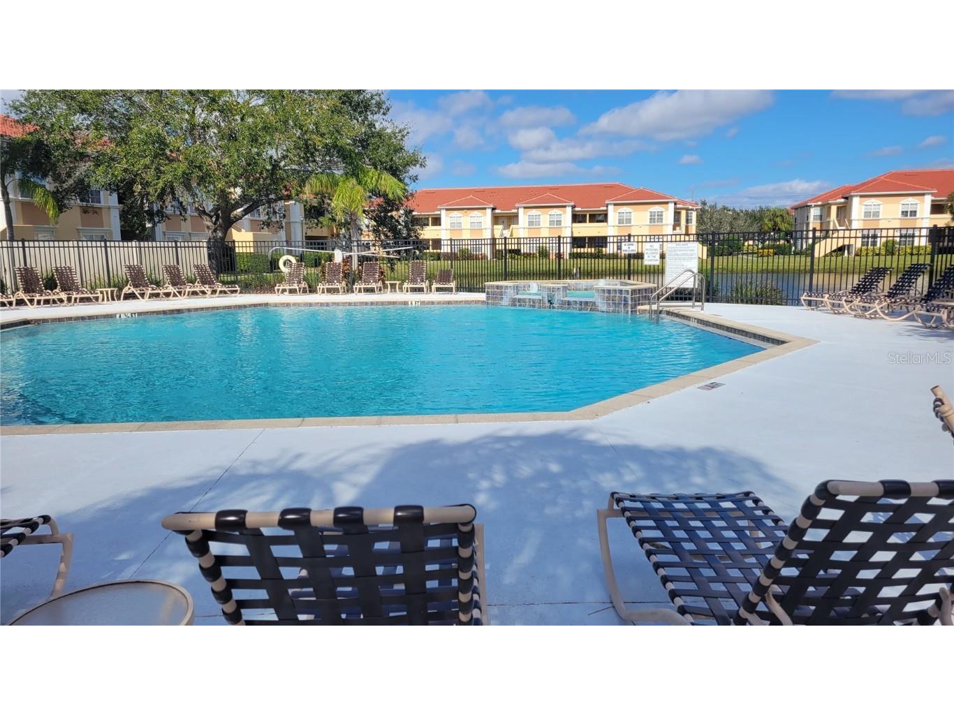 1155 Villagio Circle #102 Sarasota FL 34237 A4655593 image21