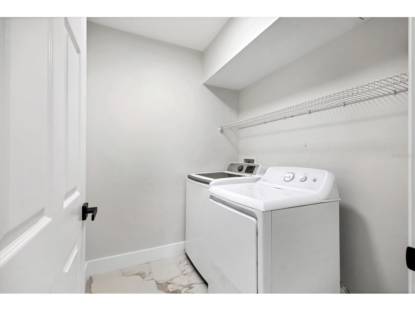 1155 Villagio Circle #205 Sarasota FL 34237 A4683439 image29