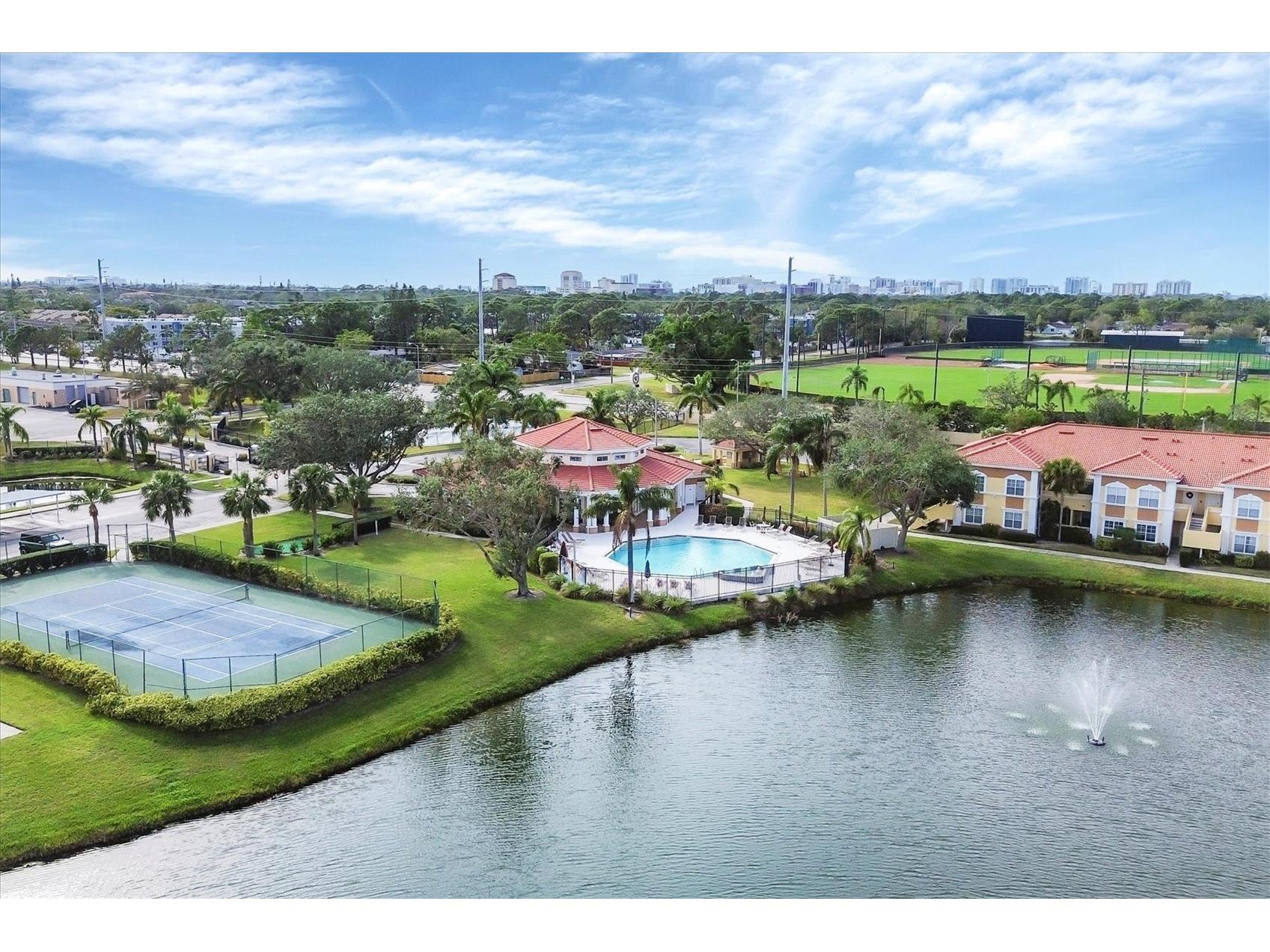 1155 Villagio Circle #205 Sarasota FL 34237 A4683439 image47