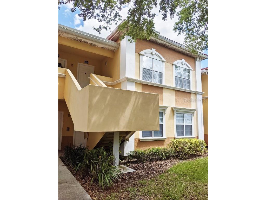 1155 Villagio Circle #206 Sarasota FL 34237 A4553938 image1