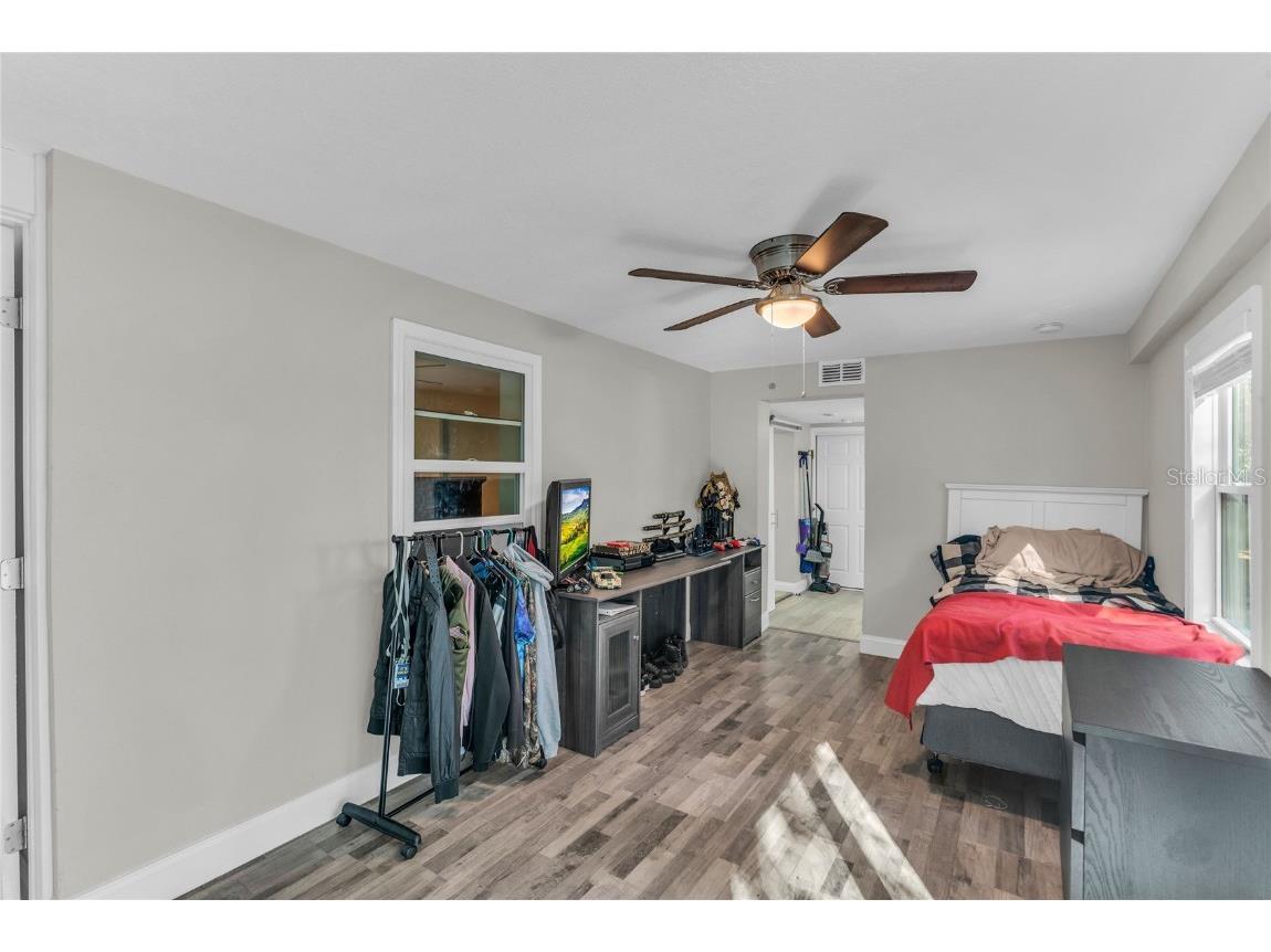 1155 Wells Avenue Tavares FL 32778 O6365275 image25