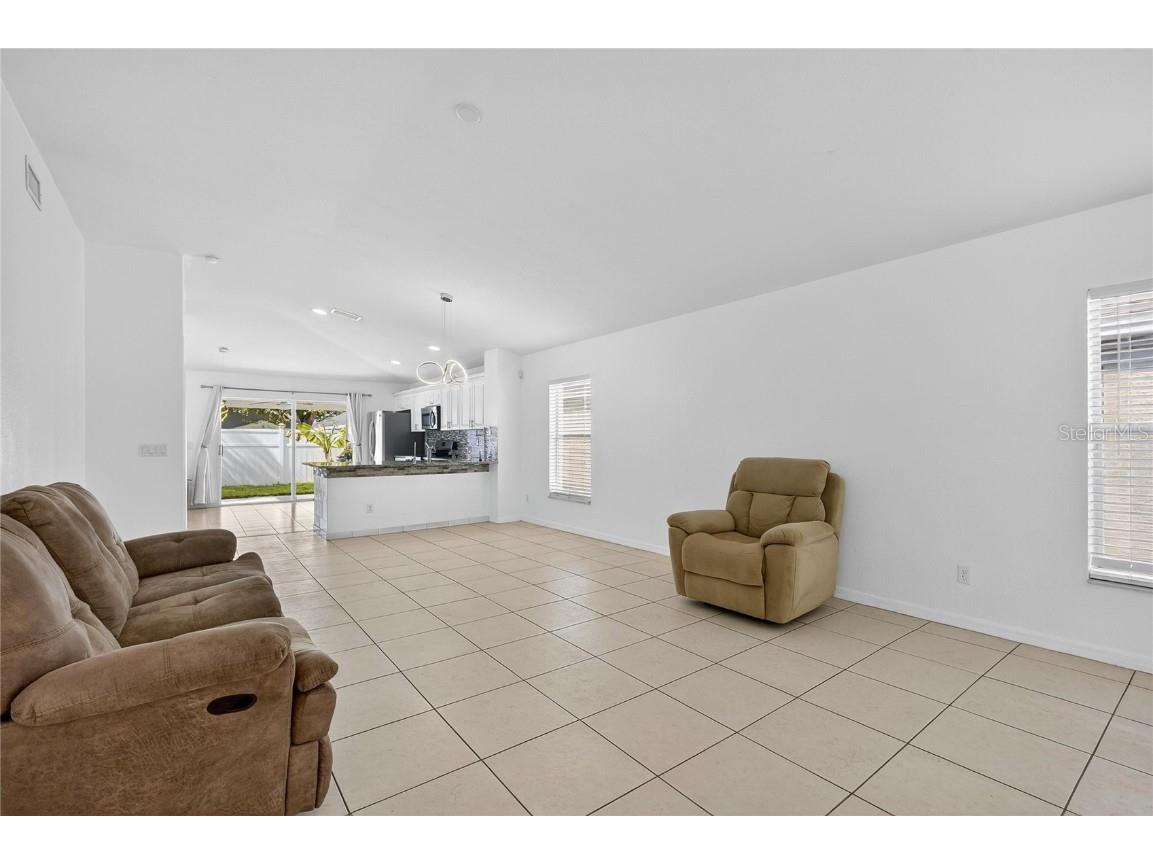 11550 Crestlake Village Drive Riverview FL 33569 TB8444956 image20