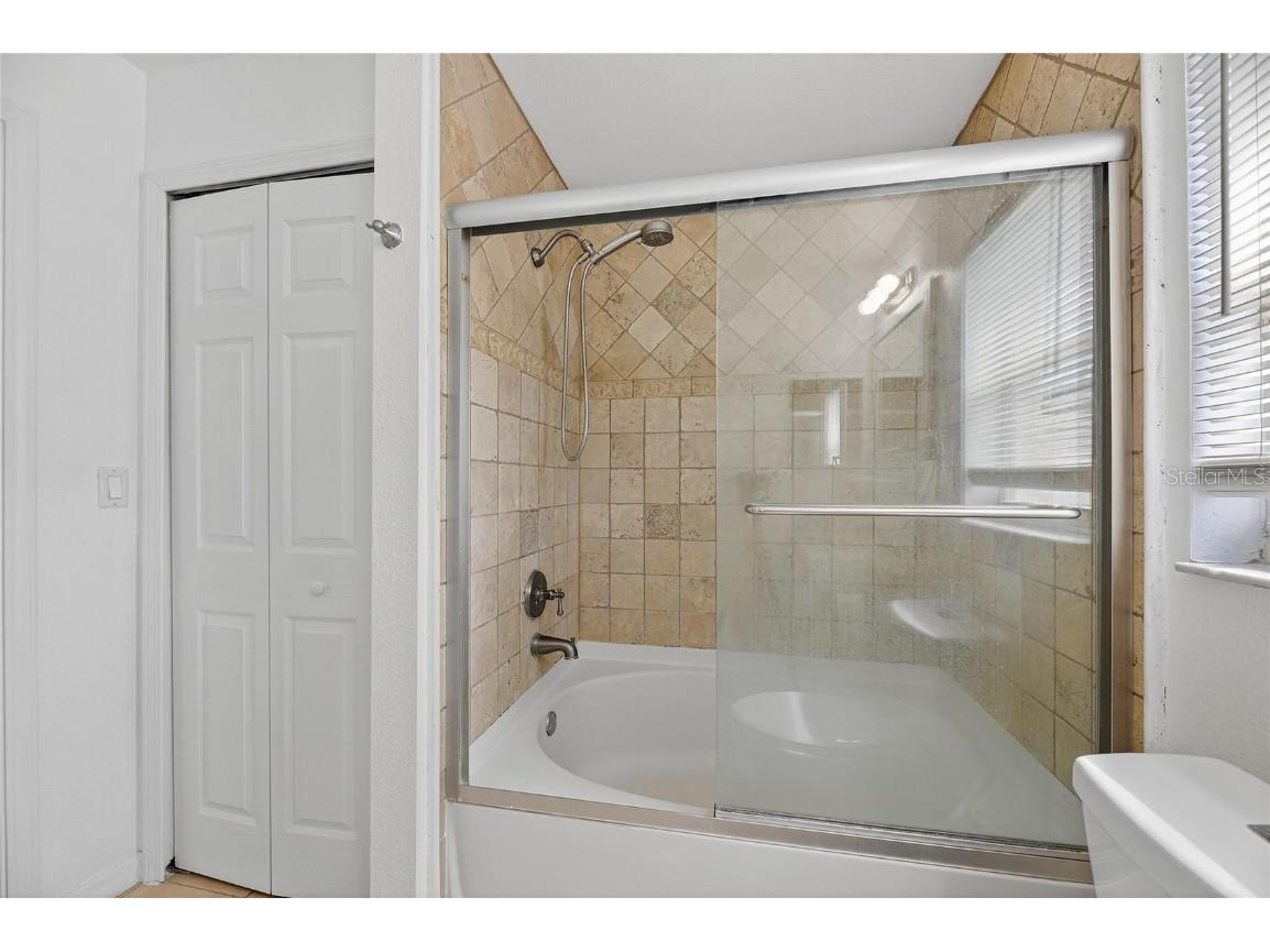 11550 Crestlake Village Drive Riverview FL 33569 TB8444956 image38