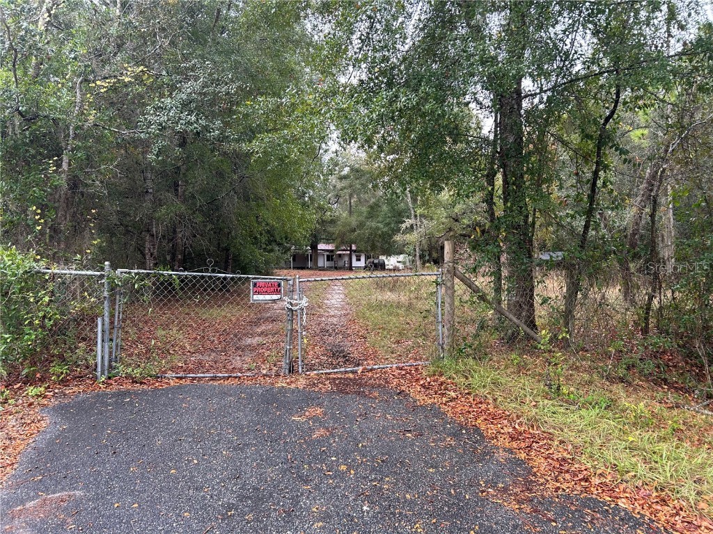 11550 SE 32nd Place Morriston FL 32668 OM714337 image1