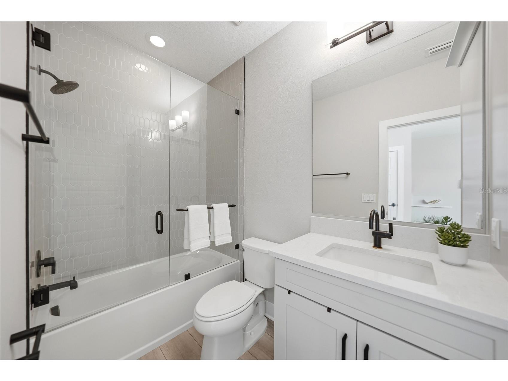 11552 Gleaming Terrace Venice FL 34293 A4689162 image37