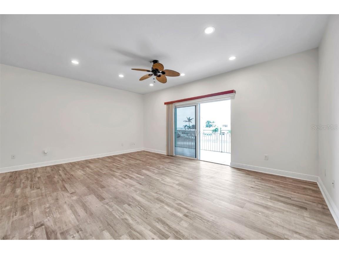 11555 Gulf Blvd Boulevard #115 Treasure Island FL 33706 TB8351061 image15