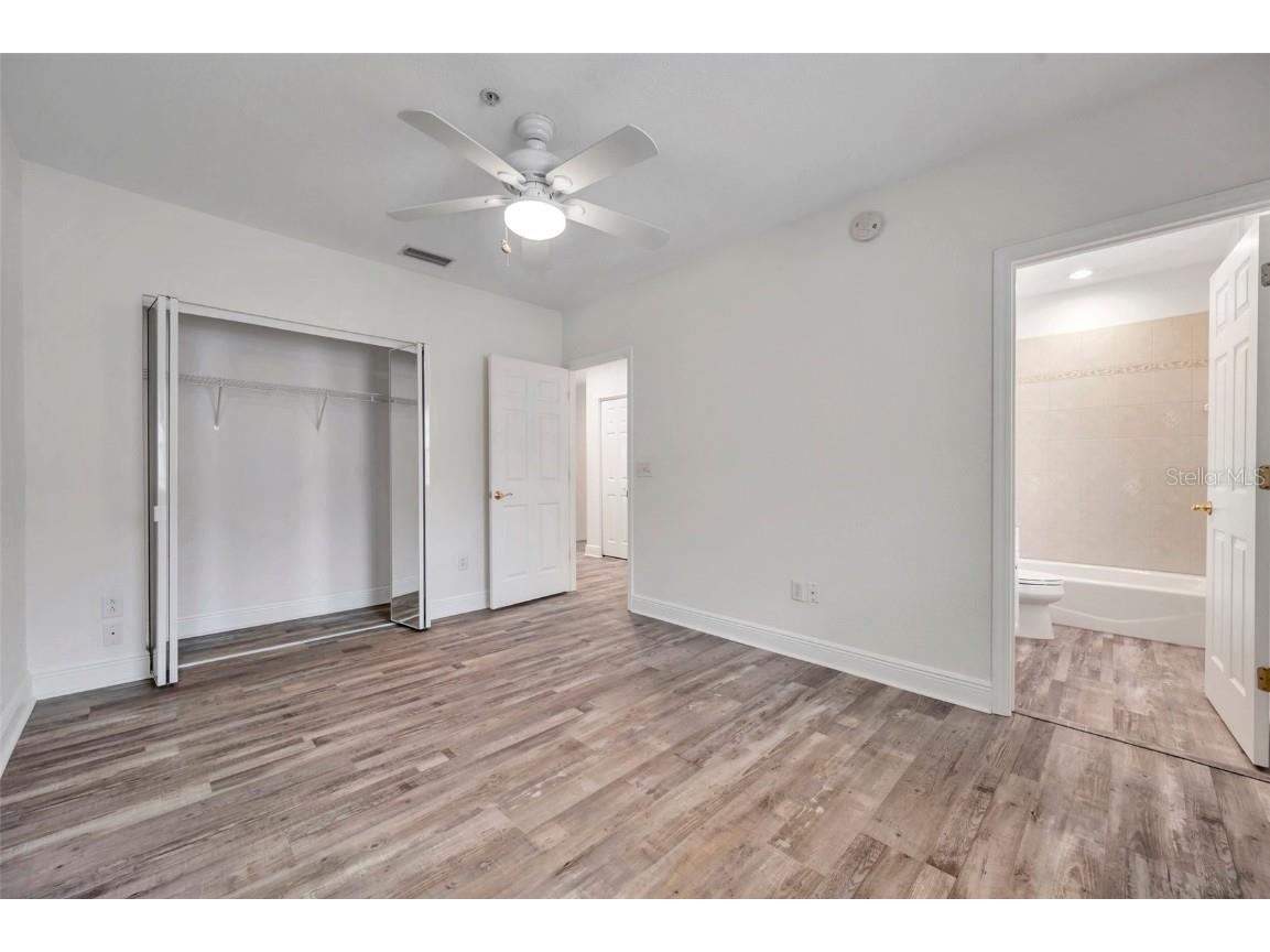 11555 Gulf Blvd Boulevard #115 Treasure Island FL 33706 TB8351061 image27