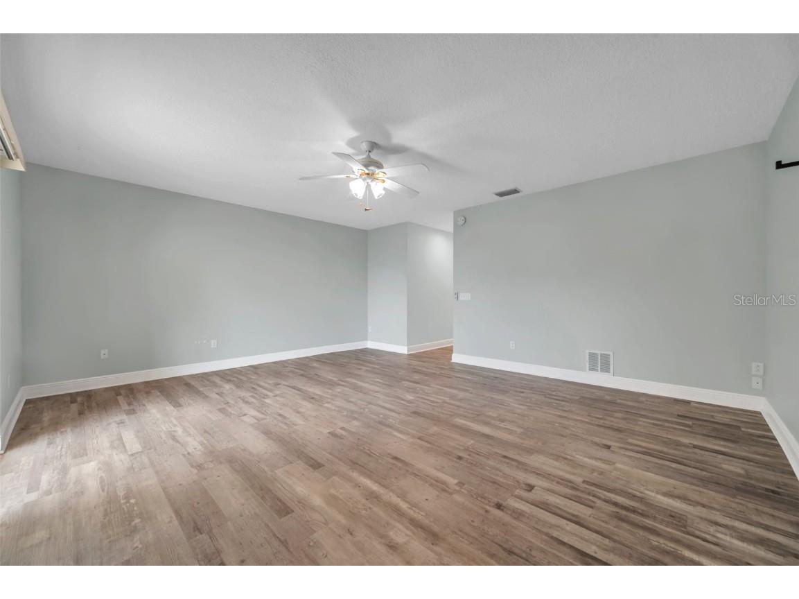 11555 Gulf Blvd Boulevard #115 Treasure Island FL 33706 TB8351061 image33