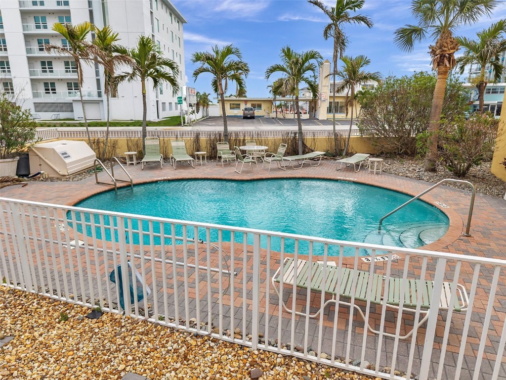 11555 Gulf Blvd Boulevard #115 Treasure Island FL 33706 TB8351061 image46
