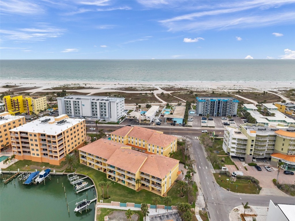 11555 Gulf Blvd Boulevard #115 Treasure Island FL 33706 TB8351061 image47