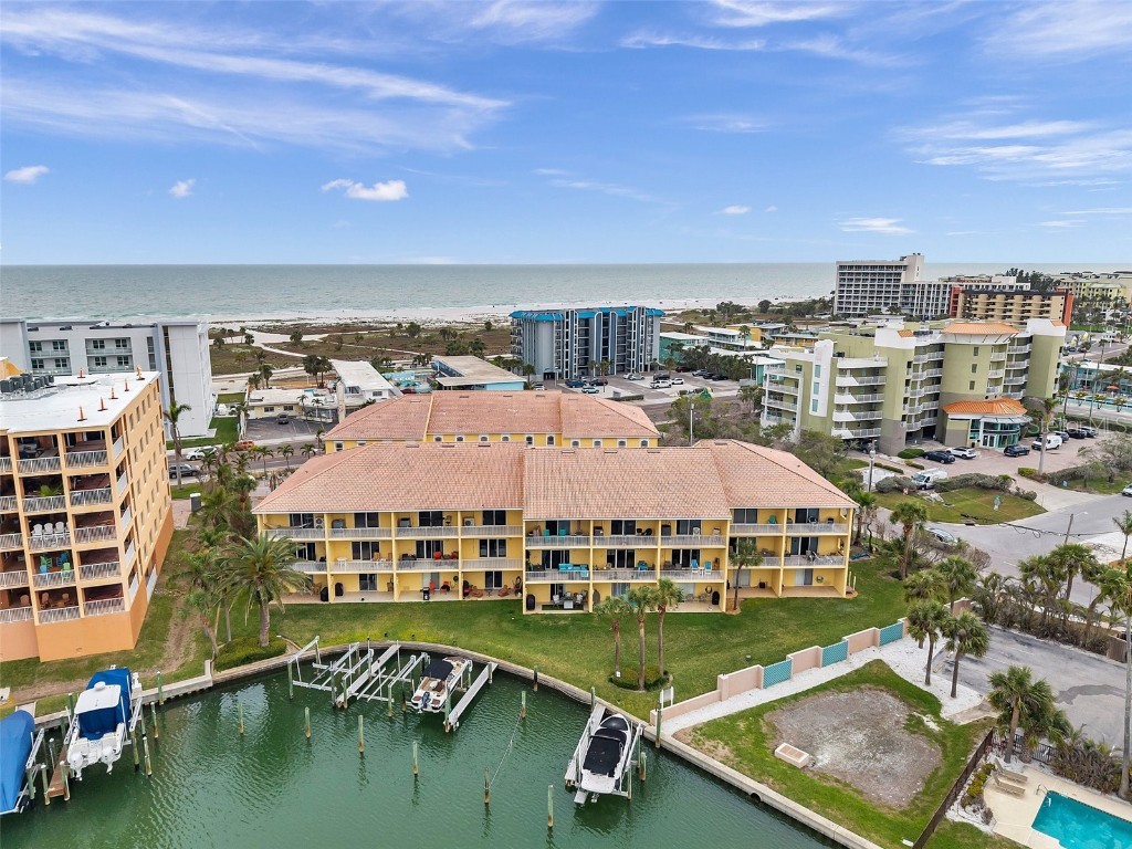 11555 Gulf Blvd Boulevard #115 Treasure Island FL 33706 TB8351061 image49