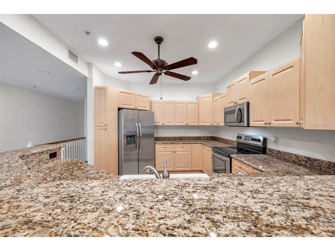 11555 Gulf Blvd Boulevard #115 Treasure Island FL 33706 TB8351061 image5