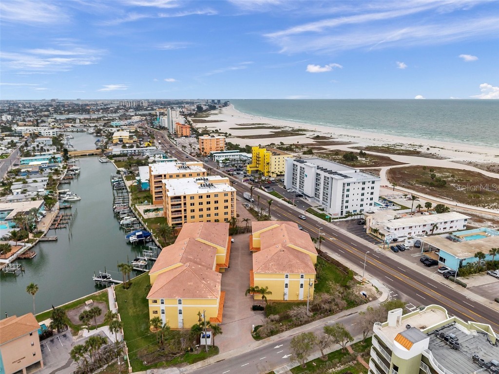11555 Gulf Blvd Boulevard #115 Treasure Island FL 33706 TB8351061 image50
