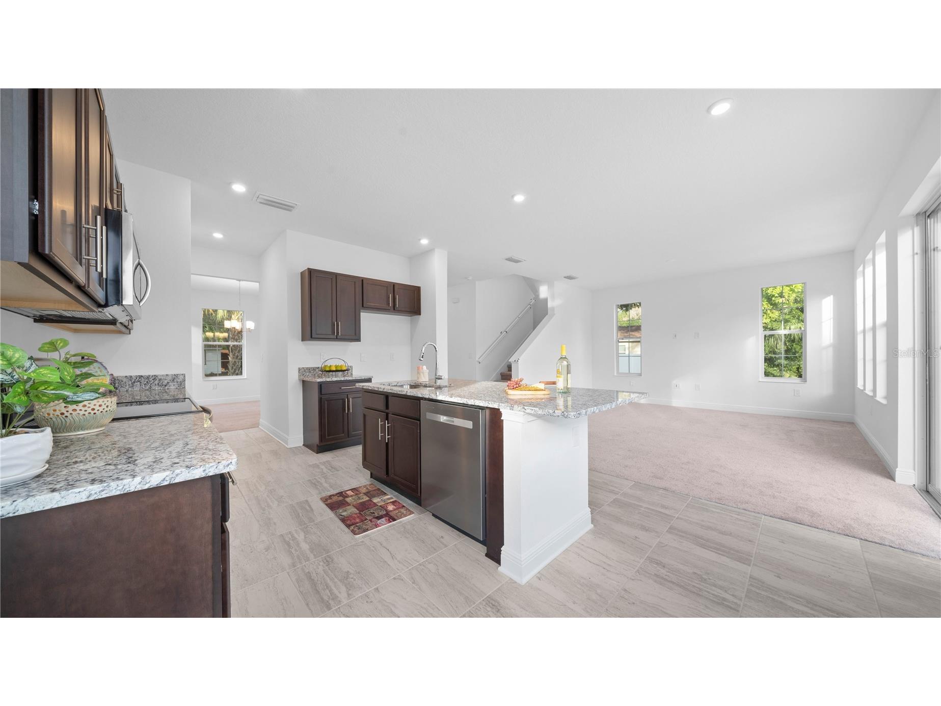 1156 37th Avenue N Saint Petersburg FL 33713 TB8516454 image15