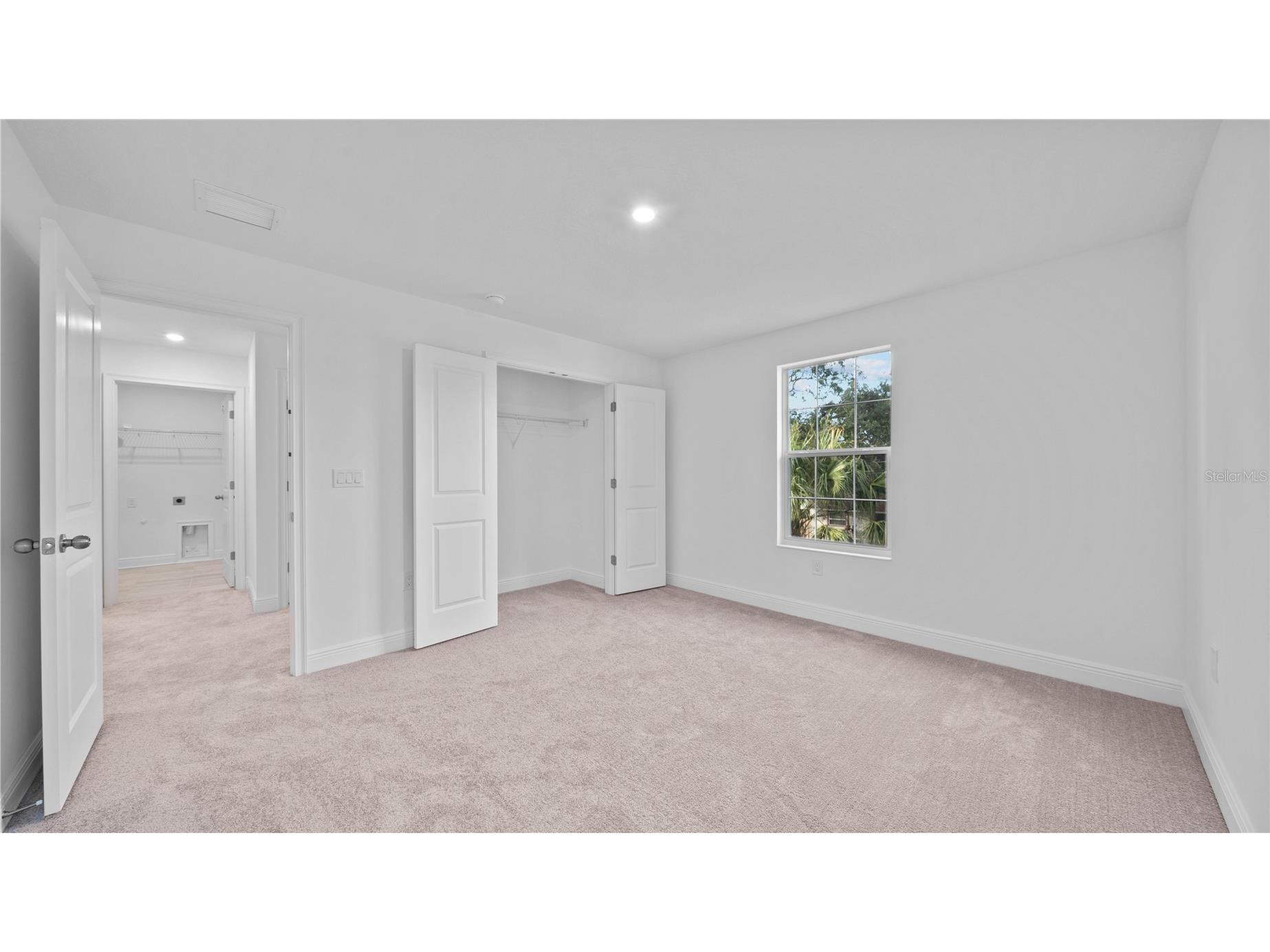 1156 37th Avenue N Saint Petersburg FL 33713 TB8516454 image25