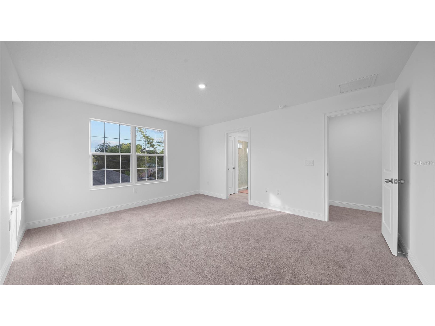 1156 37th Avenue N Saint Petersburg FL 33713 TB8516454 image29