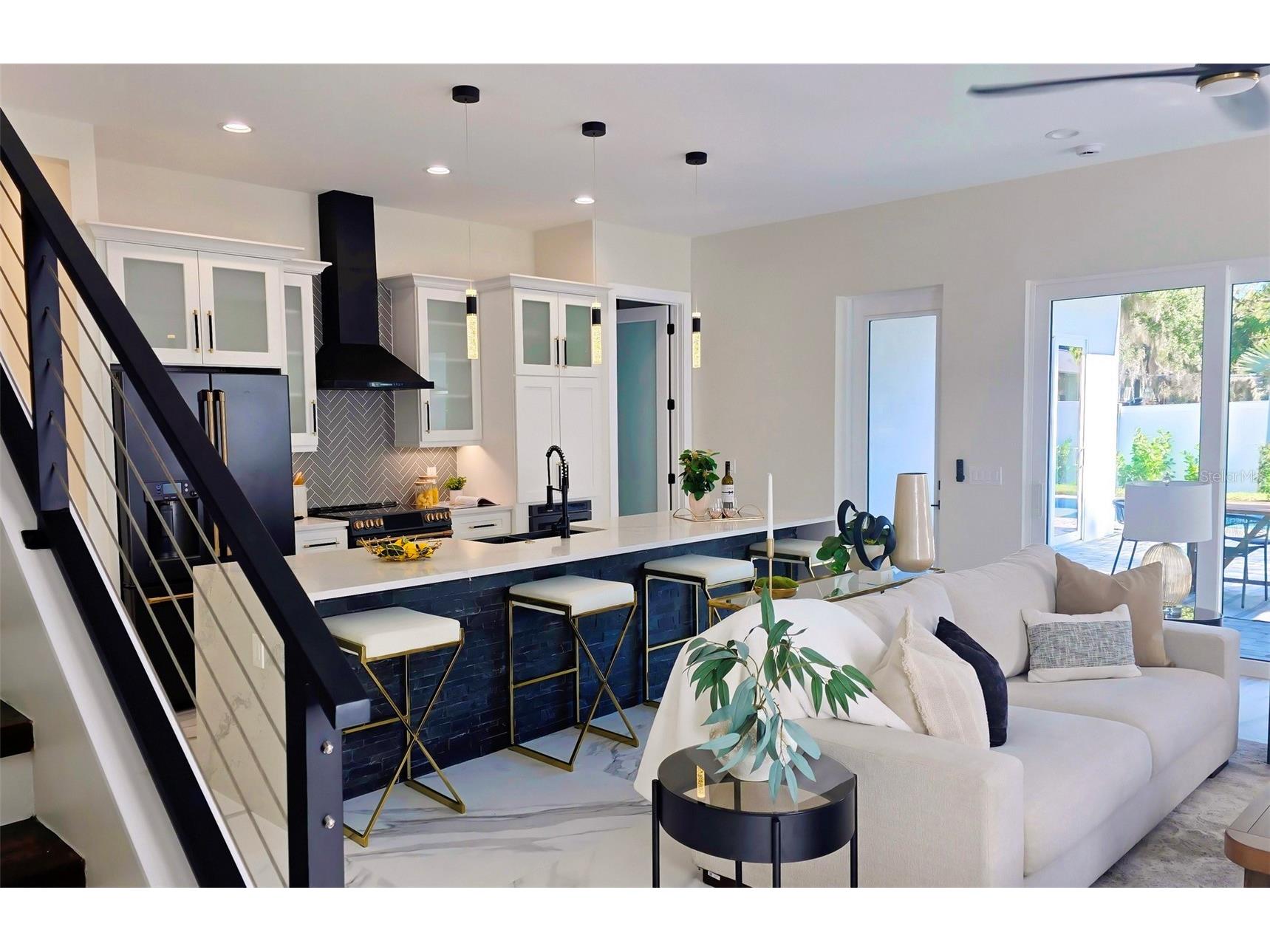1156 Cocoanut Avenue Sarasota FL 34236 - SARASOTA BAY A4680261 image16