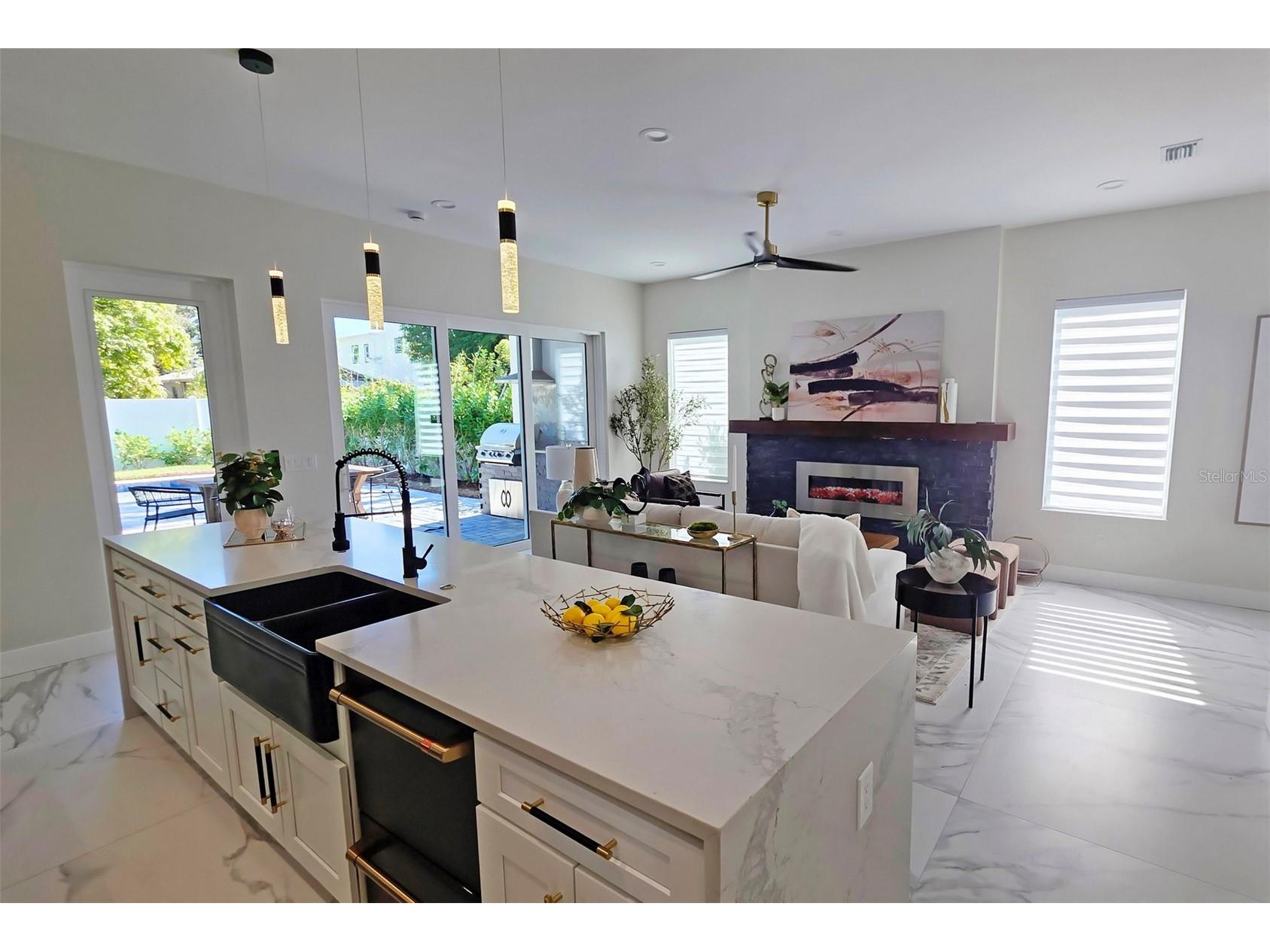 1156 Cocoanut Avenue Sarasota FL 34236 - SARASOTA BAY A4680261 image56