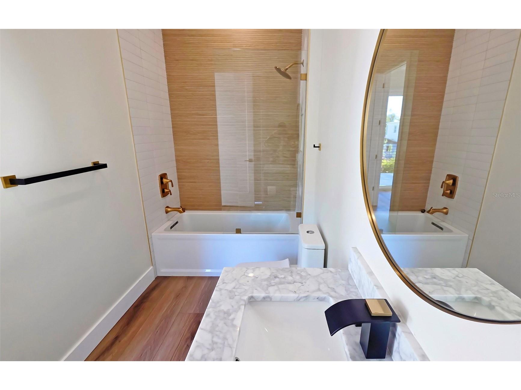 1156 Cocoanut Avenue Sarasota FL 34236 - SARASOTA BAY A4680261 image60