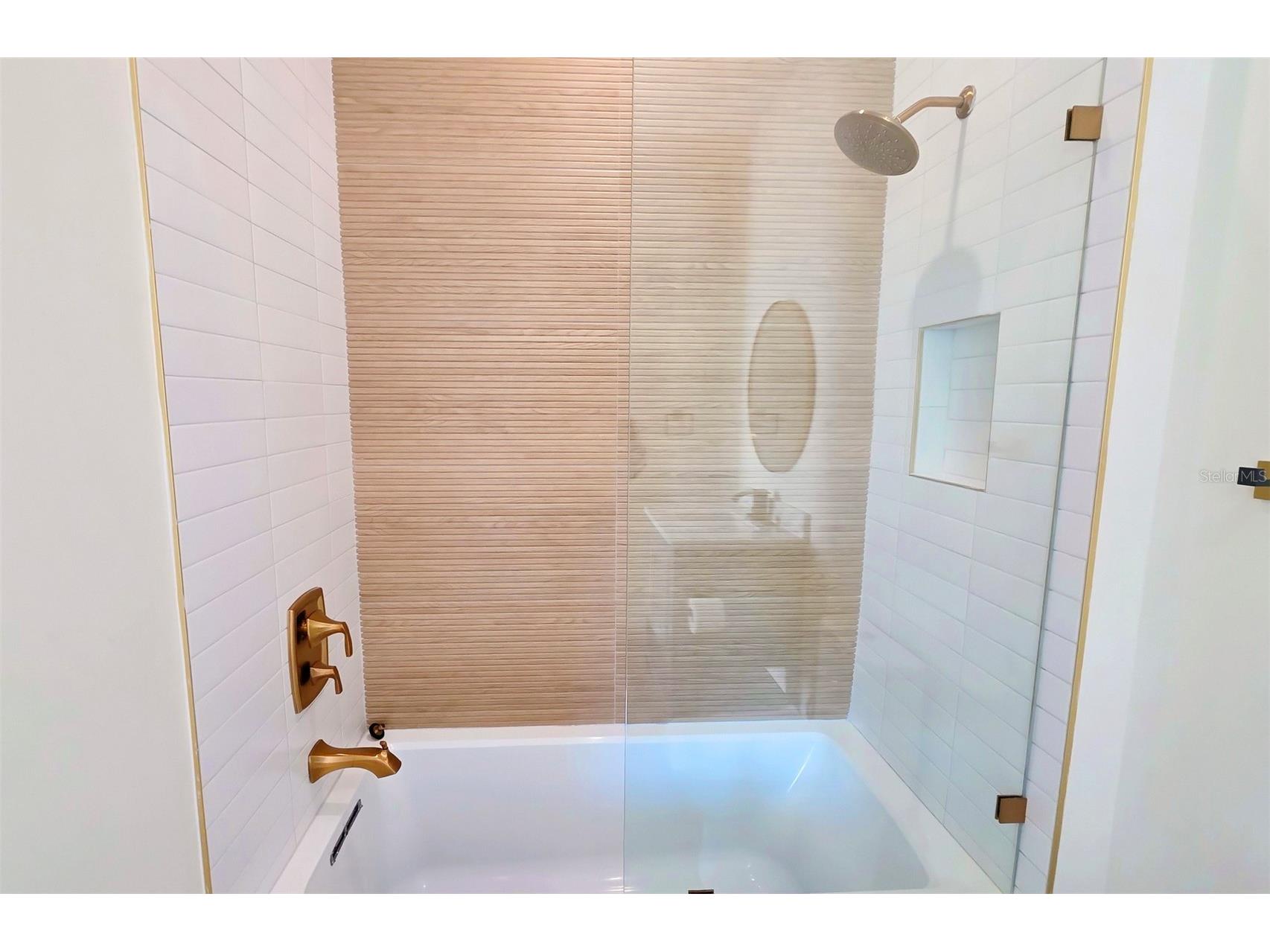 1156 Cocoanut Avenue Sarasota FL 34236 - SARASOTA BAY A4680261 image61