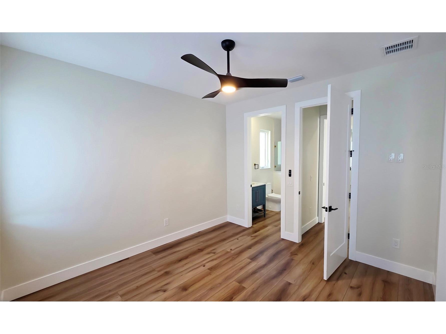 1156 Cocoanut Avenue Sarasota FL 34236 - SARASOTA BAY A4680261 image66