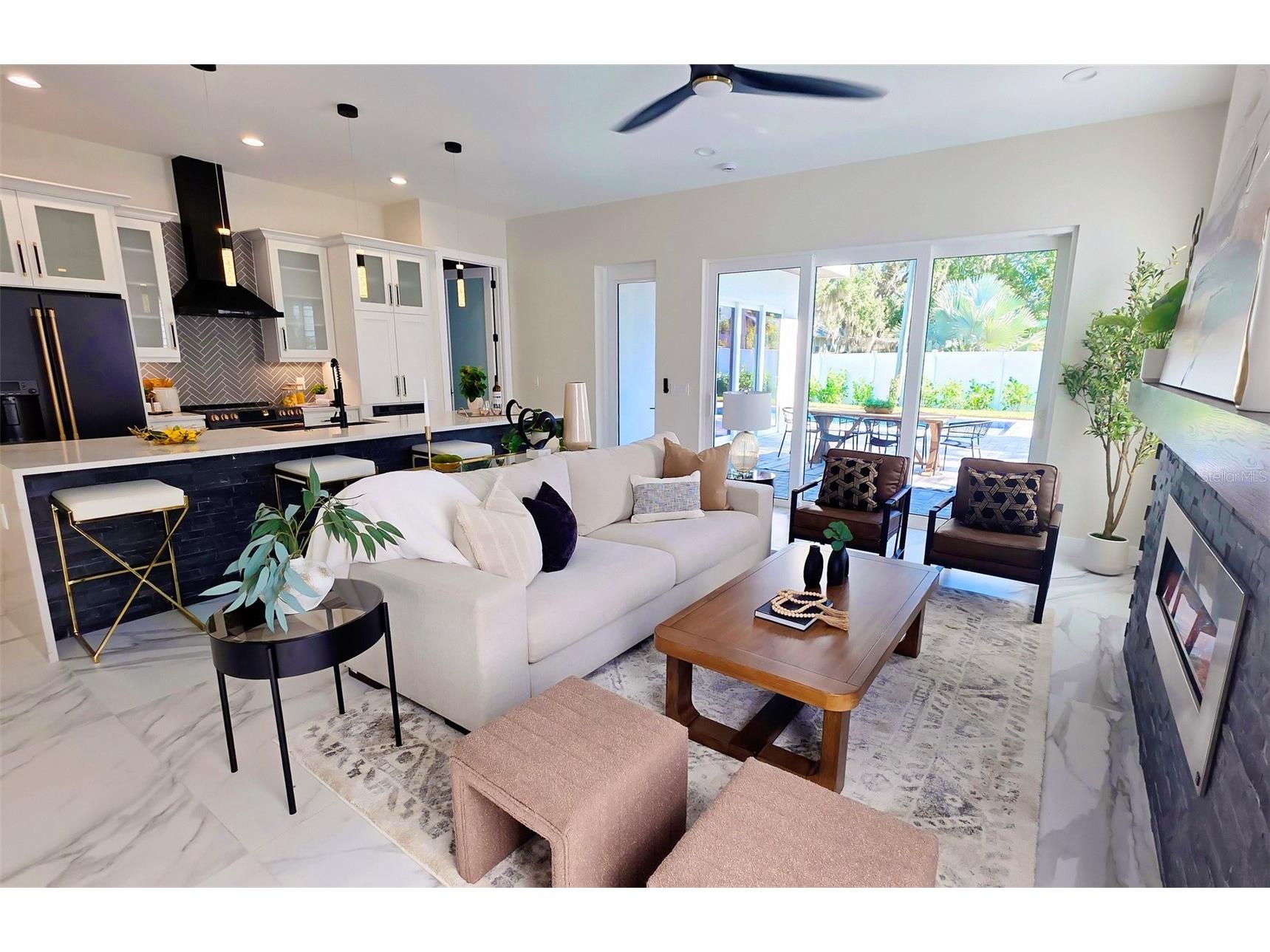 1156 Cocoanut Avenue Sarasota FL 34236 - SARASOTA BAY A4680261 image8