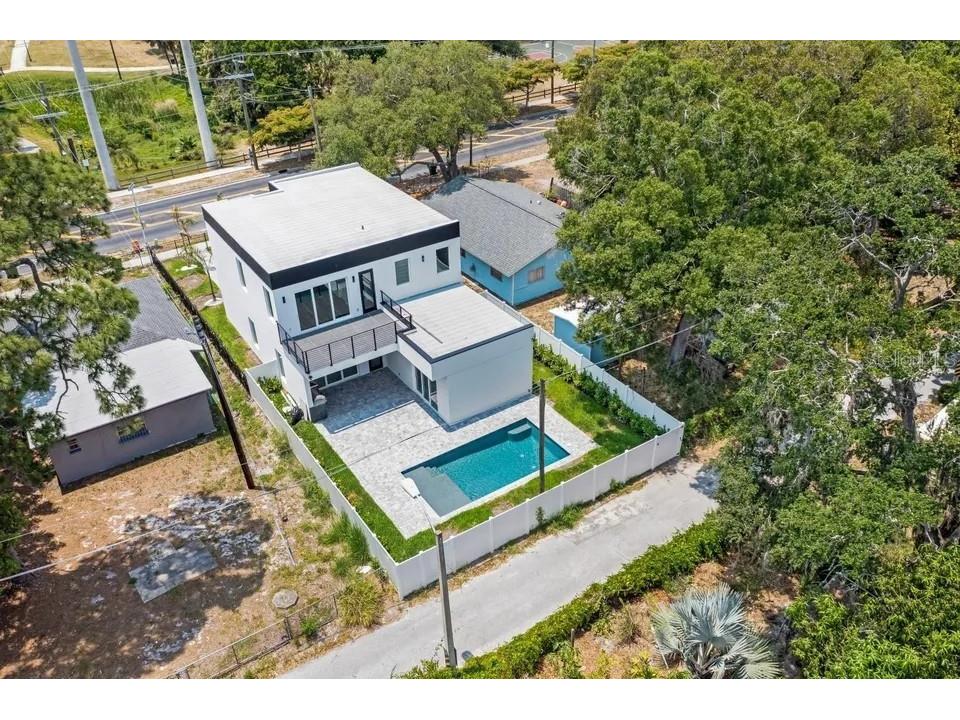 1156 Cocoanut Avenue Sarasota FL 34236 - SARASOTA BAY A4680261 image86