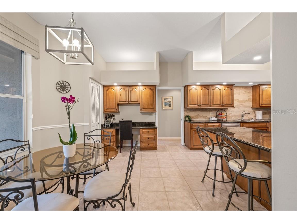 1156 Darlington Oak Drive NE Saint Petersburg FL 33703 TB8422604 image20