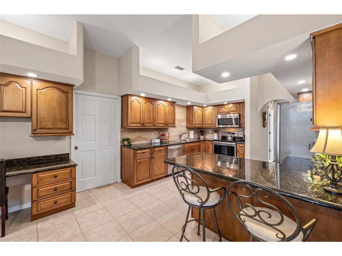 1156 Darlington Oak Drive NE Saint Petersburg FL 33703 TB8422604 image21