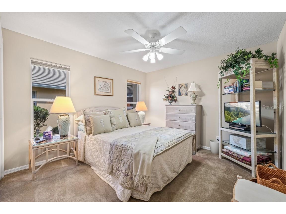 1156 Darlington Oak Drive NE Saint Petersburg FL 33703 TB8422604 image25