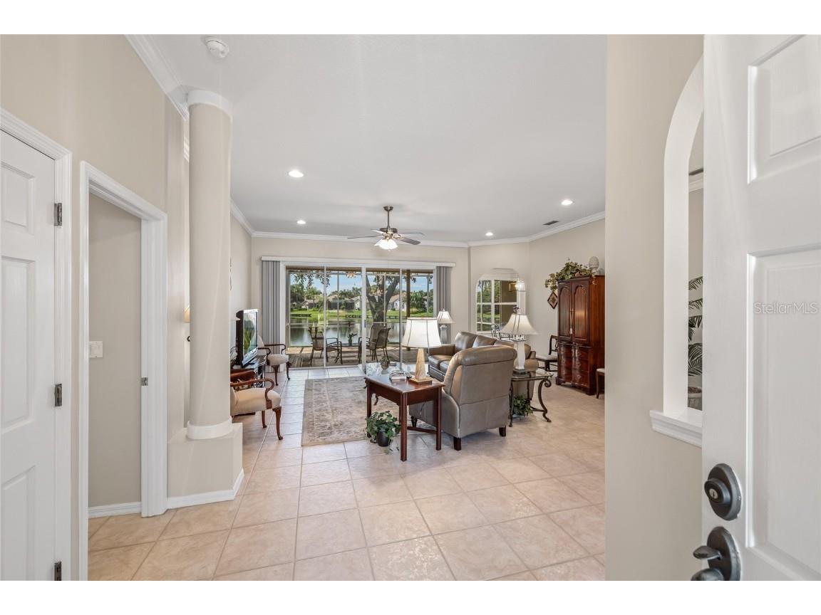 1156 Darlington Oak Drive NE Saint Petersburg FL 33703 TB8422604 image26