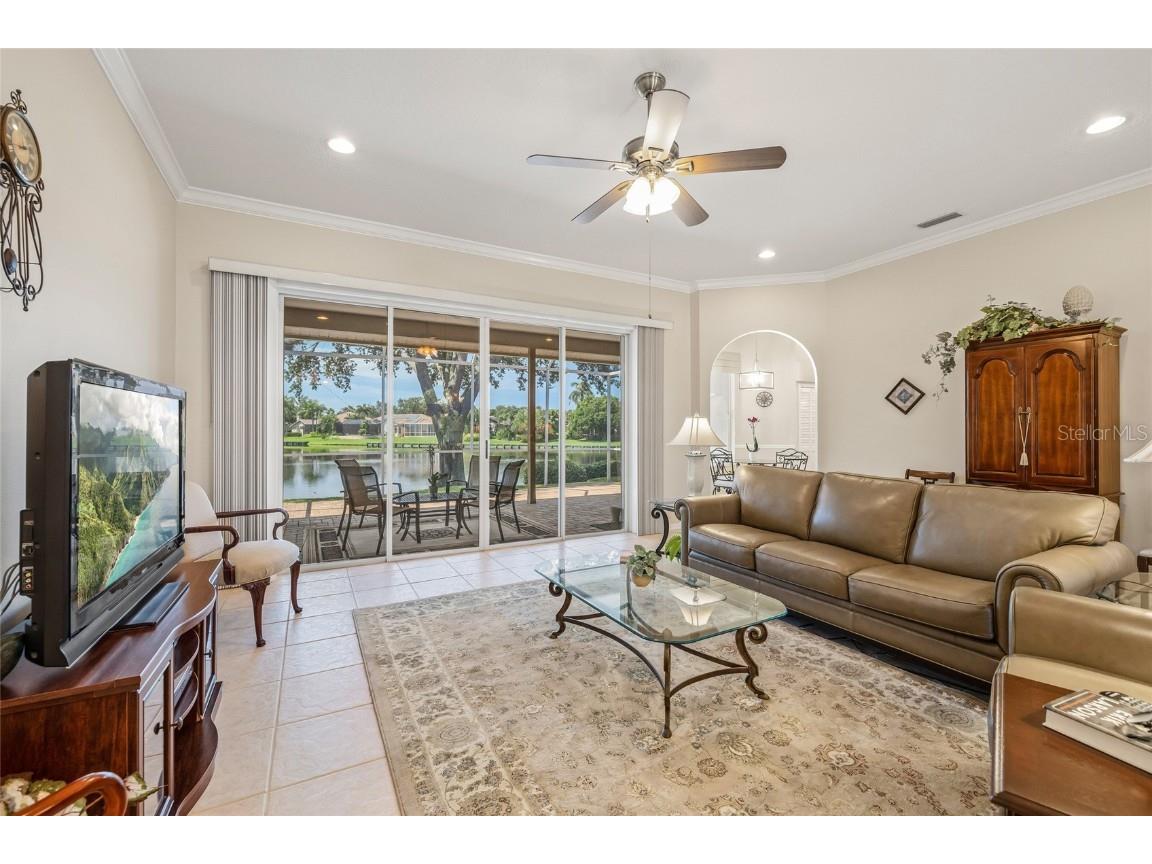 1156 Darlington Oak Drive NE Saint Petersburg FL 33703 TB8422604 image27