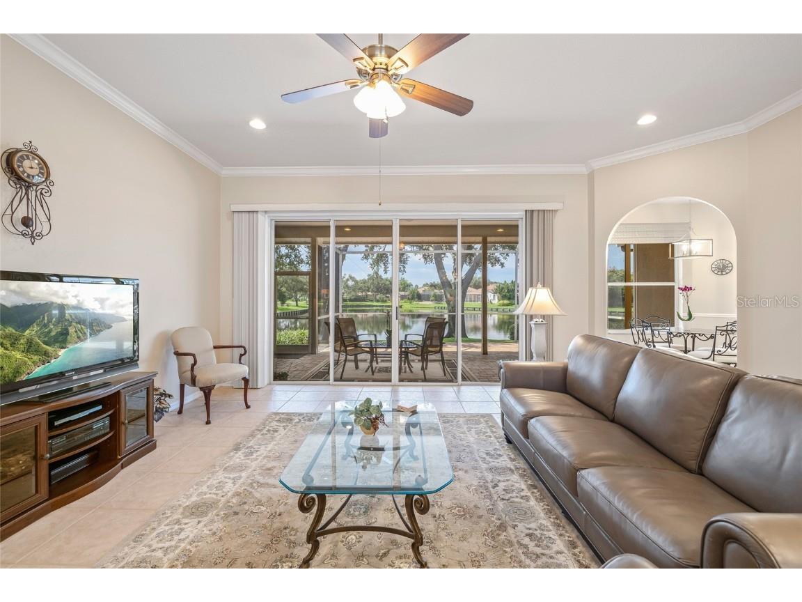 1156 Darlington Oak Drive NE Saint Petersburg FL 33703 TB8422604 image28