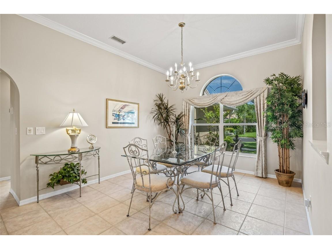 1156 Darlington Oak Drive NE Saint Petersburg FL 33703 TB8422604 image31