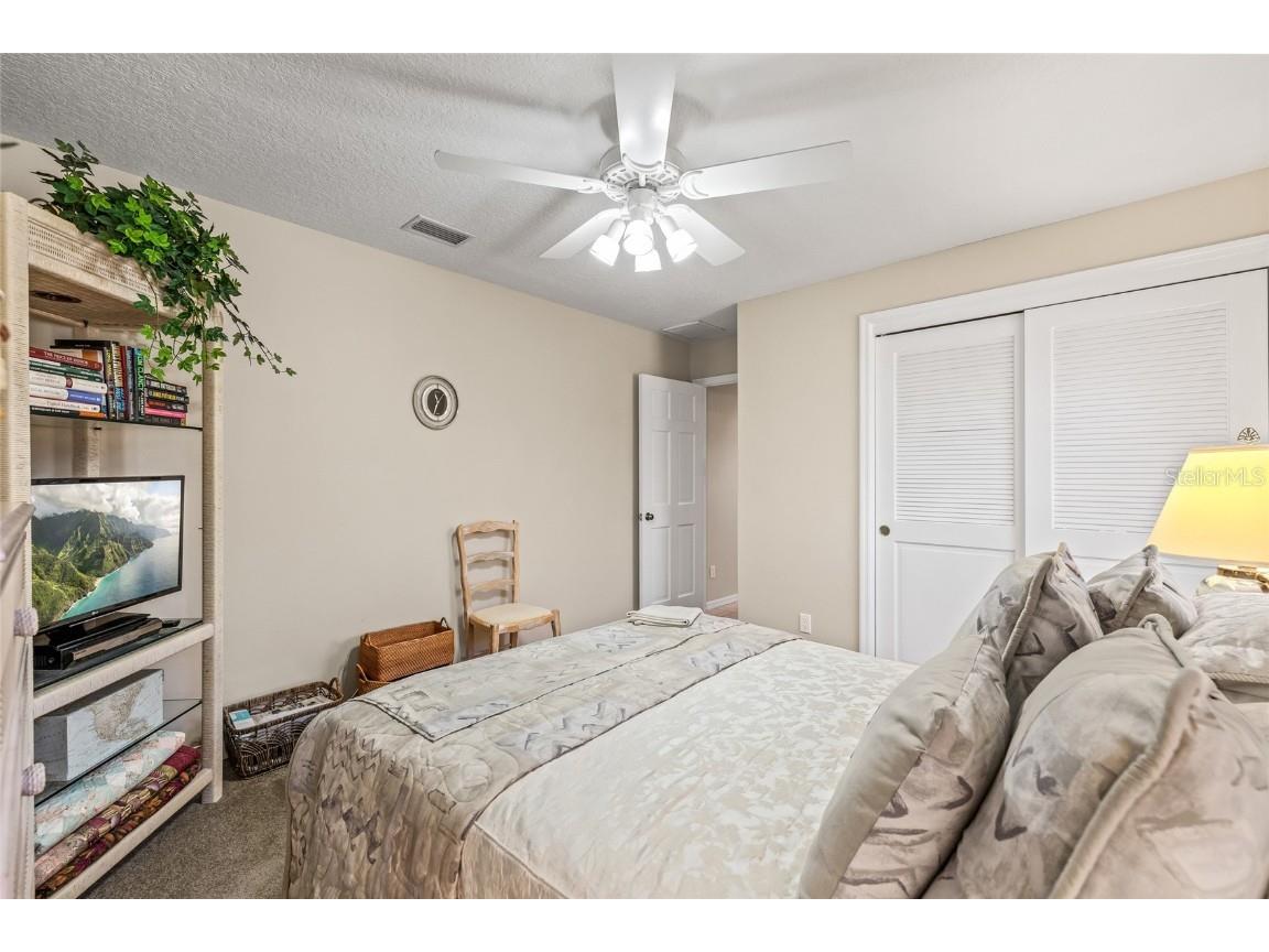 1156 Darlington Oak Drive NE Saint Petersburg FL 33703 TB8422604 image47