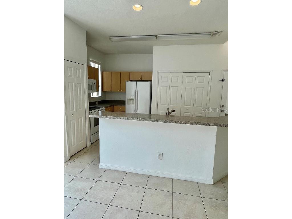 1156 S Beach Circle Kissimmee FL 34746 S5132795 image31