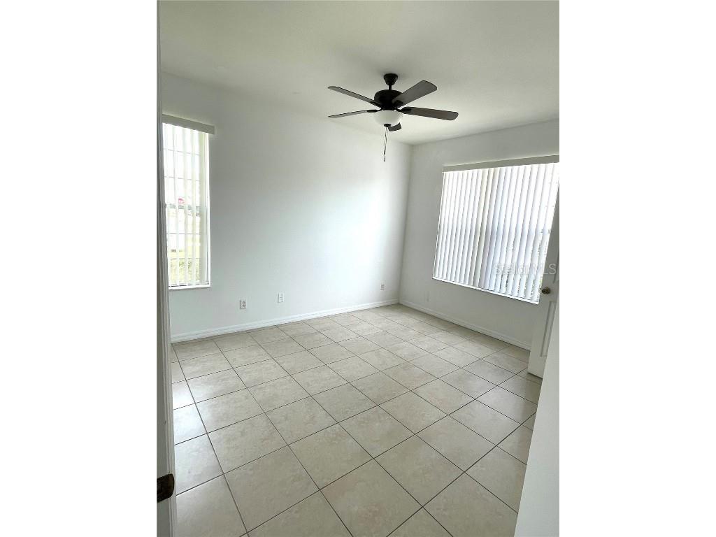 1156 S Beach Circle Kissimmee FL 34746 S5132795 image5