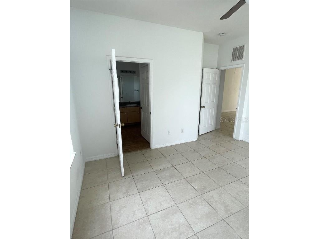 1156 S Beach Circle Kissimmee FL 34746 S5132795 image6