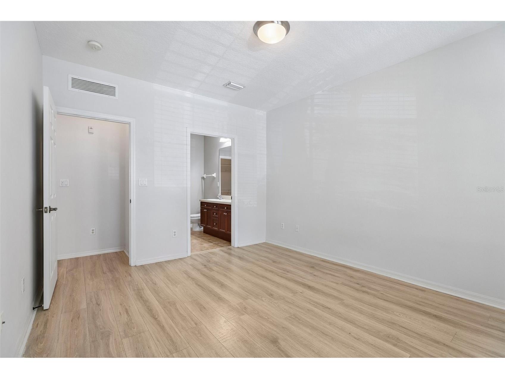 11564 Mizzon Drive #102 Windermere FL 34786 O6423023 image14