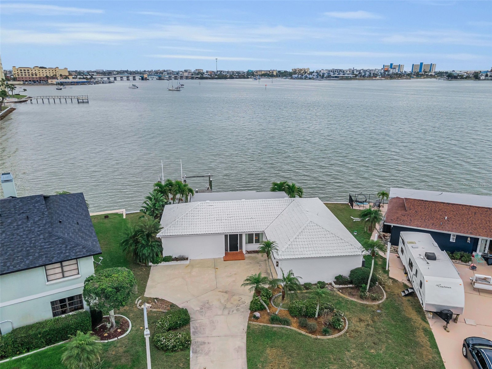 11566 47th Avenue N Saint Petersburg FL 33708 TB8487254 image1